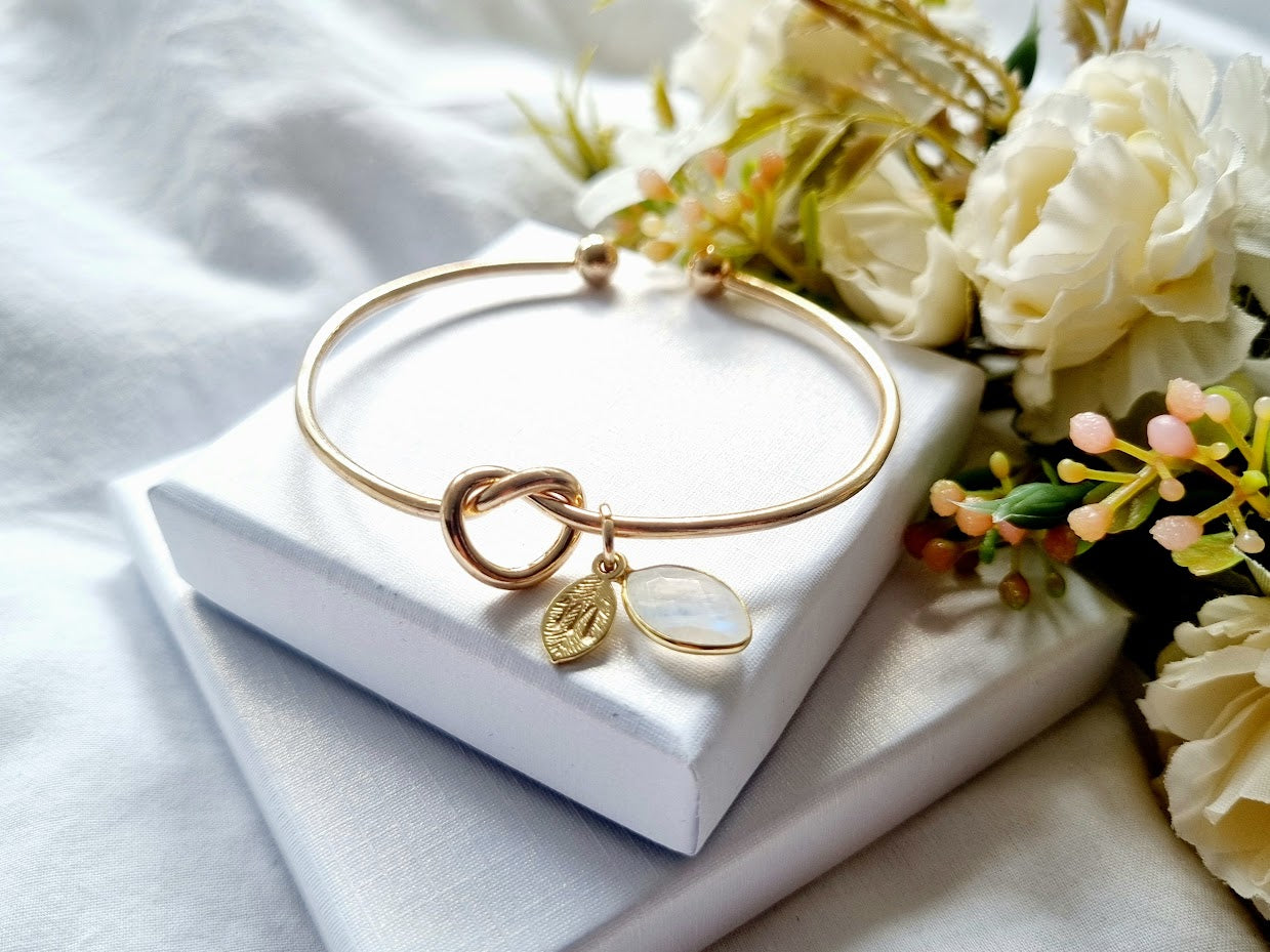 Gold Knot Bangle Bridesmaid proposal Bride Gift Bridesmaid box Bridesmaid bracelet Bridesmaid Gift Bridesmaid favours Thank you bridesmaid