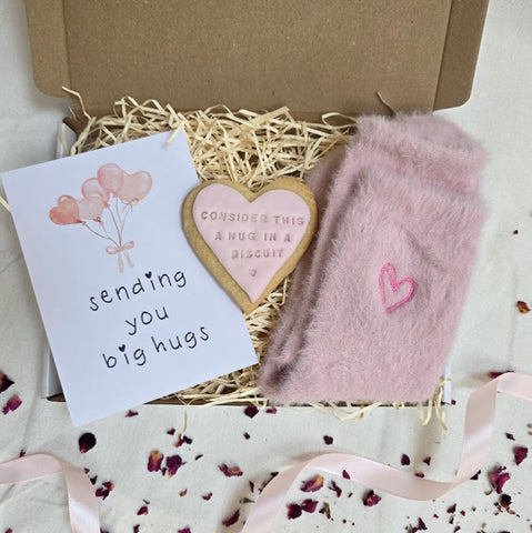 MINI HUG in a BOX - Personalised Gift box Sending Hugs Birthday Gift Self-care Gift Letterbox gift Send directly thinking of you gift