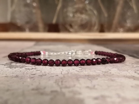 Garnet Bracelet crystal bracelet January birthstone Gemstone bracelet Dainty bracelet January Delicate Bracelet Red Garnet bracelet