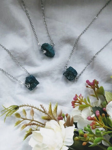 Raw Blue Apatite Necklace Natural Stone necklace crystal necklace Blue Apatite Chunky crystal necklace Raw crystal Raw Blue Apatite jewelry
