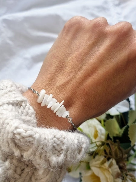 Moonstone Bracelet Moonstone bar bracelet Crystal bracelet dainty bracelet Birthstone jewellery gemstone bracelet rainbow moonstone bracelet