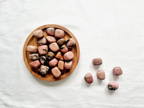 Rhodonite Tumble Stone Rhodonite Crystal Natural Rhodonite Healing Crystals Rhodonite tumble gemstone Meditation stone Rhodonite self-love