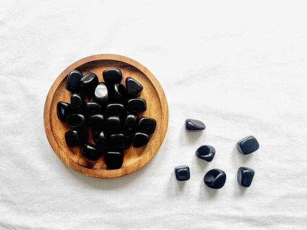 Black Obsidian Tumble Stone Black Obsidian Crystal Natural Black Obsidian Healing Crystals Black Obsidian tumble gemstone Meditation stone