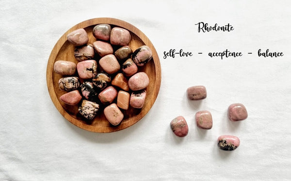 Rhodonite Tumble Stone Rhodonite Crystal Natural Rhodonite Healing Crystals Rhodonite tumble gemstone Meditation stone Rhodonite self-love