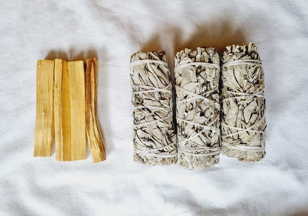 Smudge Kit Natural Smudging kit for House White Sage Smudge Sticks Palo Santo sticks Sage and Palo Santo kit